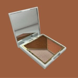 Amuse Triad Palette – Blush, Bronzer & Highlighter